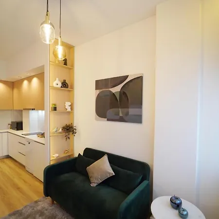 Crystal Palace Flat - With Two Bedrooms * Порту