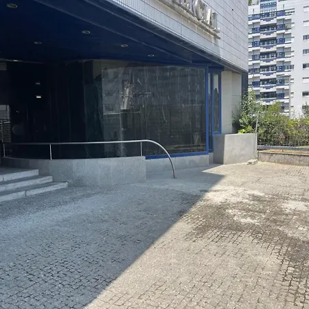 דירה Crystal Palace Flat - With Two Bedrooms פורטו